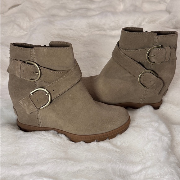 Sorel Joan of Arctic Wedge II Zip Bootie - Picture 1 of 7